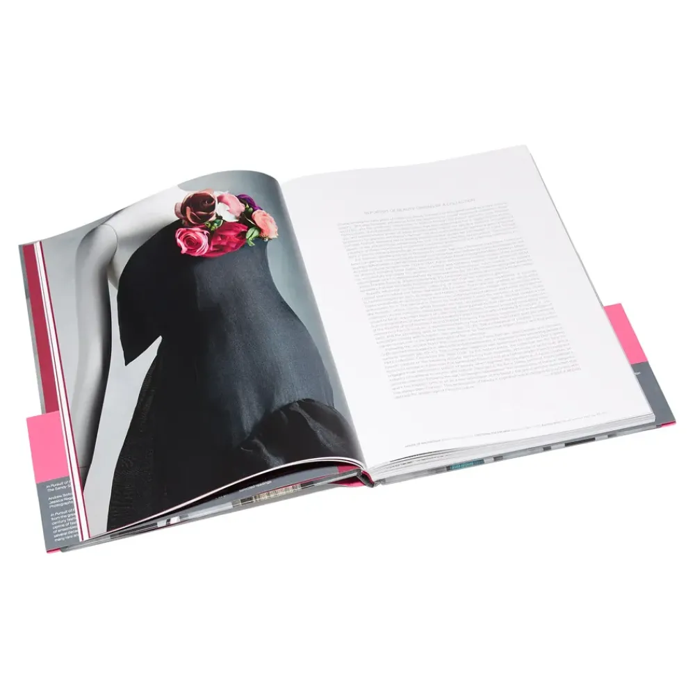 Fashion In Pursuit Of Fashion: The Sandy Schreier Collection Exhibition Catalogues