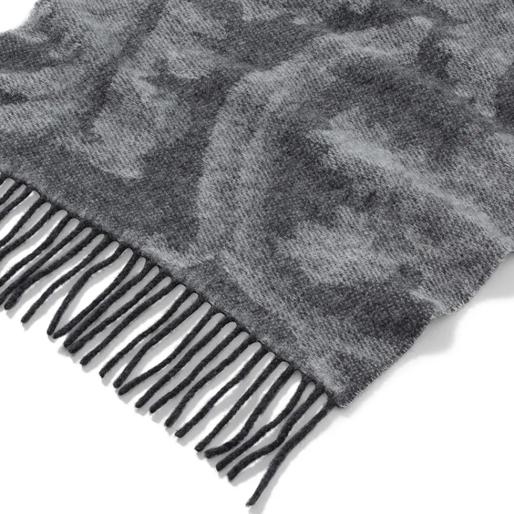 New Roman Acanthus Scrolls Reversible Unisex Wool Scarf Scarves & Wraps